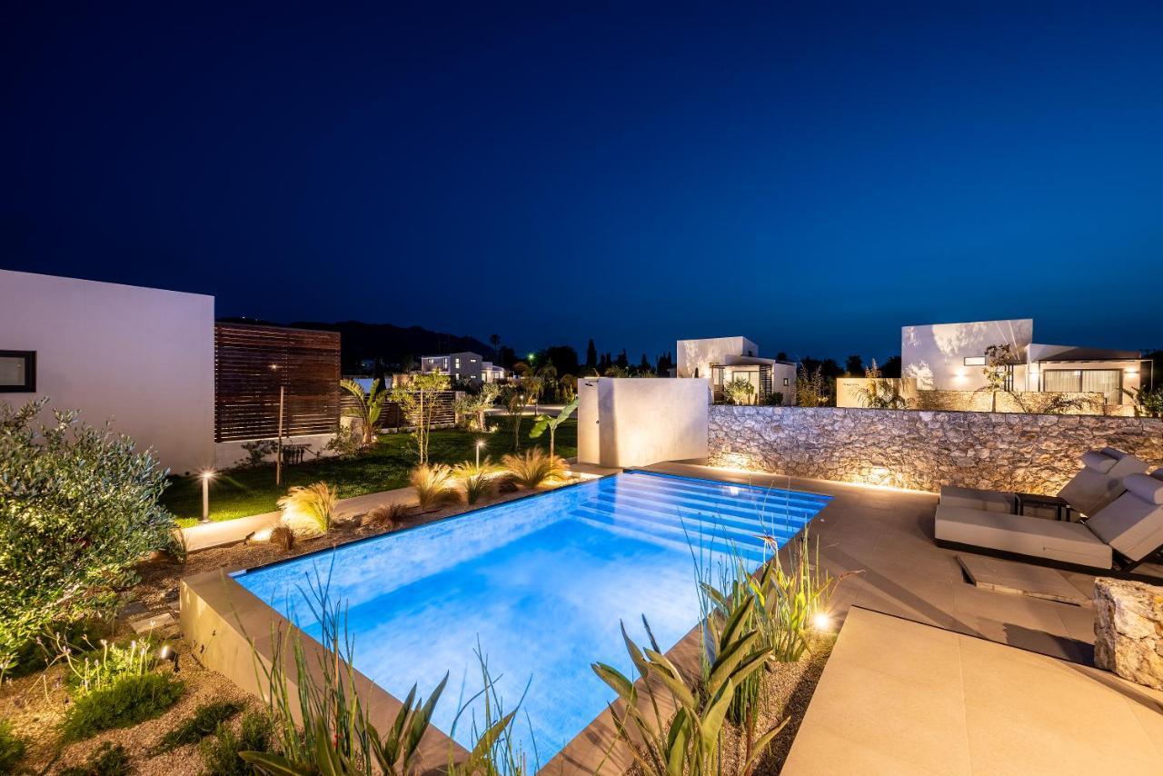 Campo Premium Stay Private Pool Villas Cos Exterior foto